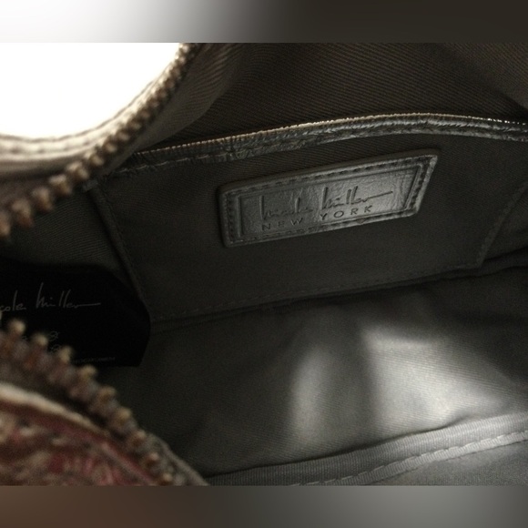 Nicole Miller Silver Sequin Small Shoulder Bag  8.5x6x2.5 - Picture 9 of 9